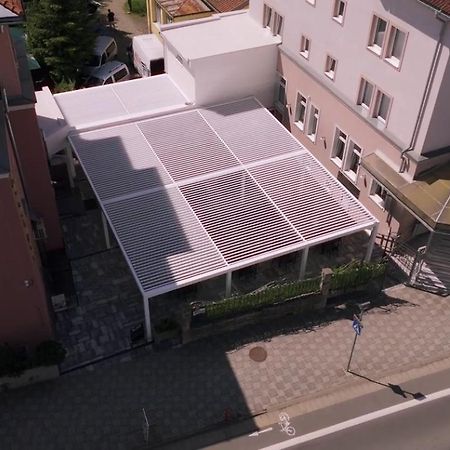 Penzion Franko Zvolen Esterno foto